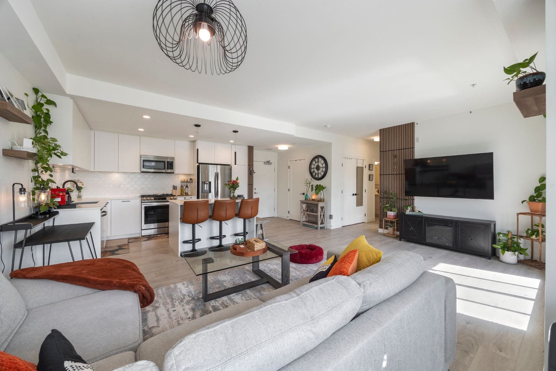505 – 8327 201 St — Willoughby Heights condo, open-concept living.